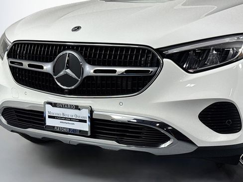 New 2026 Mercedes-Benz GLC 300 image 12