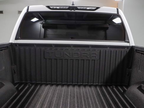 Used 2024 Toyota Tundra Limited image 32