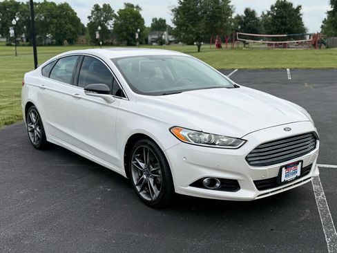 Used 2013 Ford Fusion Titanium FWD image 3