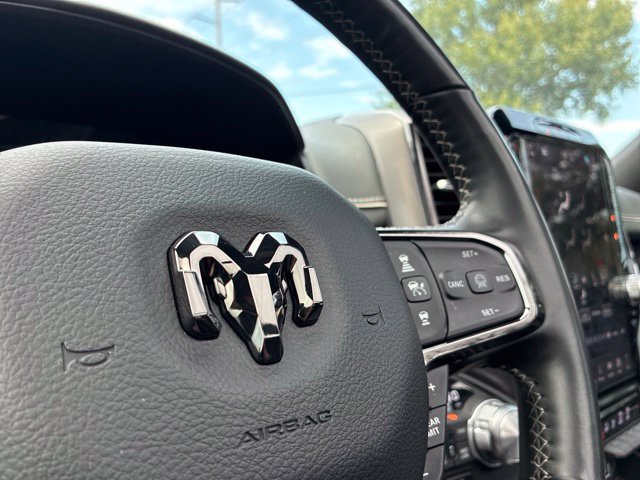 Used 2025 RAM 1500 Limited AWD/4WD image 31