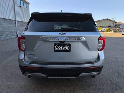Used 2020 Ford Explorer Limited w/ Class III Trailer Tow Package AWD/4WD image 4