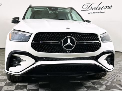 Used 2024 Mercedes-Benz GLE 350 4MATIC w/ AMG Line Exterior image 31
