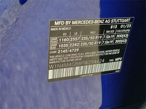 Used 2023 Mercedes-Benz GLB 250 image 30