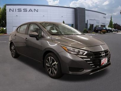 New 2025 Nissan Versa SV w/ Trunk Package