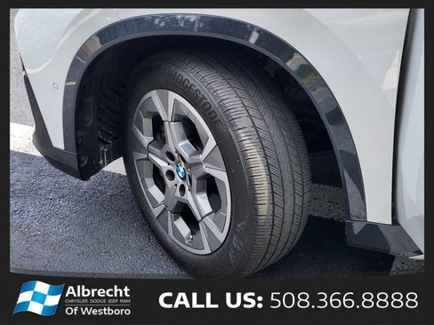 Used 2024 BMW X1 xDrive28i AWD/4WD image 33