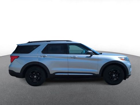 Used 2021 Ford Explorer XLT w/ Class III Trailer Tow Package AWD/4WD image 9