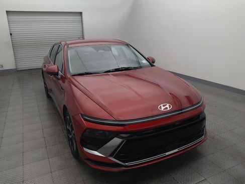 Used 2025 Hyundai Sonata SEL FWD image 14