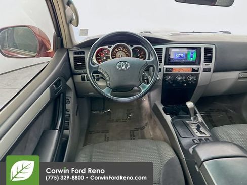 Used 2005 Toyota 4Runner Sport AWD/4WD image 20