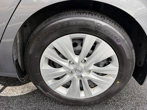 Used 2024 Nissan Sentra S image 27