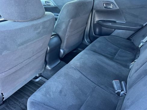 Used 2013 Honda Accord LX image 4