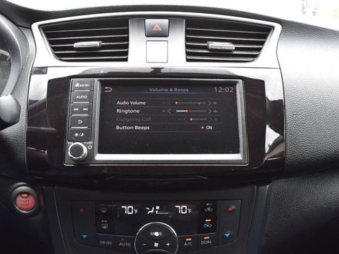 Used 2019 Nissan Sentra SV FWD image 38
