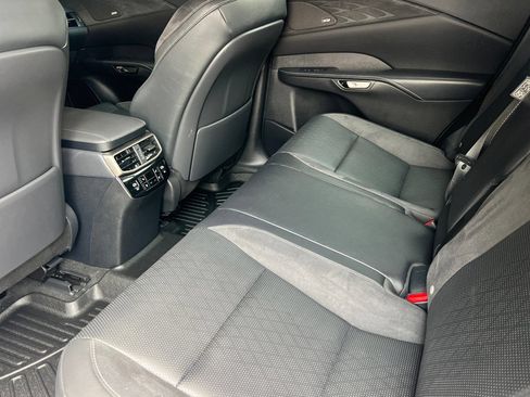 Used 2024 Lexus RX 350 AWD w/ Convenience Package image 12