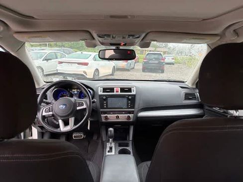 Used 2015 Subaru Legacy 2.5i Premium AWD/4WD image 17