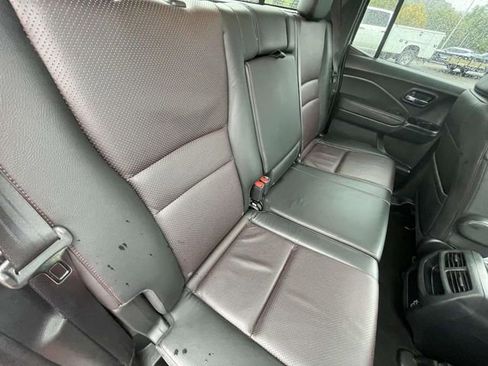 Used 2023 Honda Ridgeline Black Edition image 30