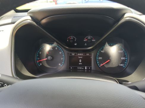 Used 2021 Chevrolet Colorado W/T w/ WT Convenience Package RWD image 14