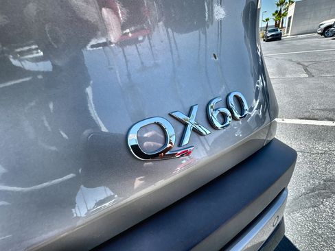 New 2025 INFINITI QX60 Luxe image 33