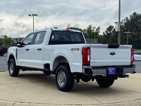 Used 2024 Ford F250 XL w/ XL Chrome Package AWD/4WD image 4