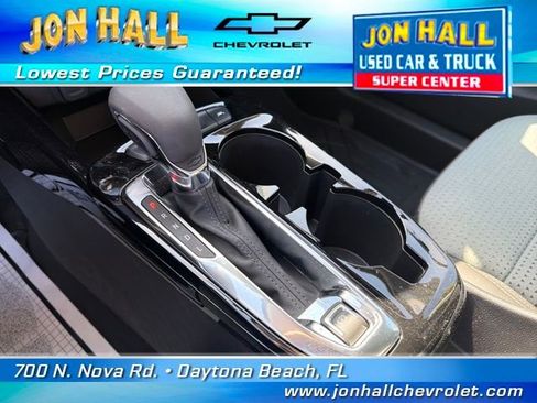 Used 2026 Chevrolet Trax LT w/ Driver Confidence Package image 32