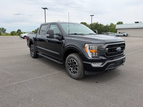 Used 2022 Ford F150 XLT w/ Equipment Group 302A High AWD/4WD image 3