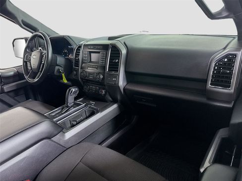 Used 2016 Ford F150 XLT w/ Equipment Group 301A Mid image 19