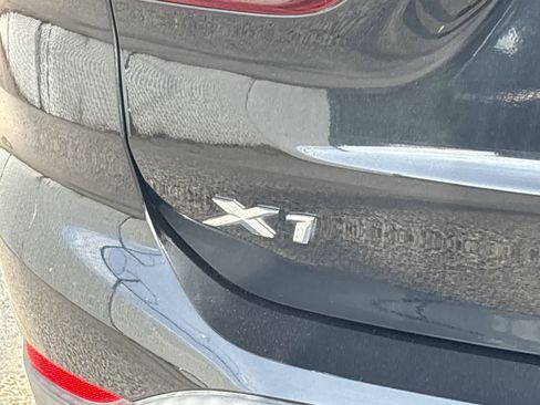 Used 2021 BMW X1 sDrive28i w/ Premium Package image 7