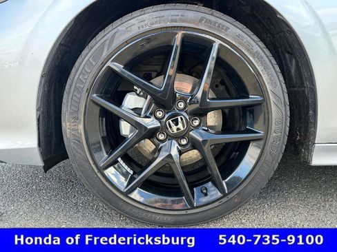 Certified 2025 Honda Civic Sport image 12