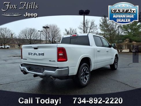 Used 2025 RAM 1500 Laramie AWD/4WD image 9