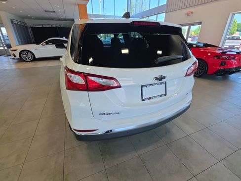 Used 2021 Chevrolet Equinox LT FWD image 10