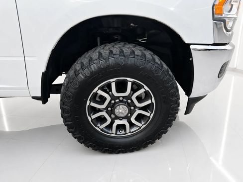 Used 2021 RAM 2500 Big Horn AWD/4WD image 10