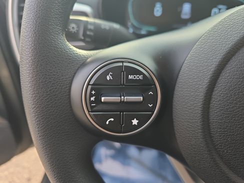 Used 2024 Kia Soul LX w/ Option Group 015 image 19