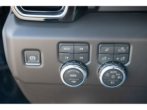 New 2026 GMC Sierra 1500 Denali AWD/4WD image 31