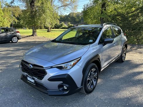 Certified 2025 Subaru Crosstrek 2.0i Premium image 4
