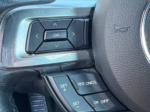 Used 2016 Ford Mustang GT image 7