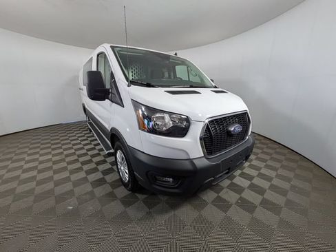 Used 2025 Ford Transit 250 Low Roof w/ Exterior Upgrade Package RWD image 27