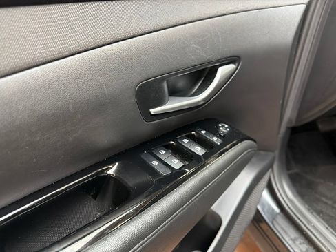 Certified 2023 Hyundai Tucson Limited w/ Cargo Package FWD image 23