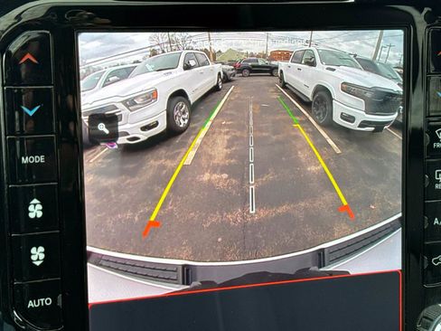 Used 2024 RAM 1500 Laramie image 24