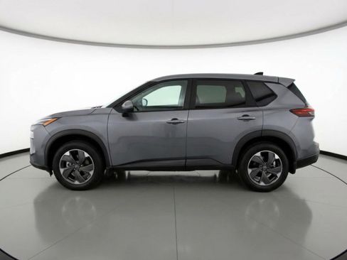 Used 2025 Nissan Rogue SV AWD/4WD image 5