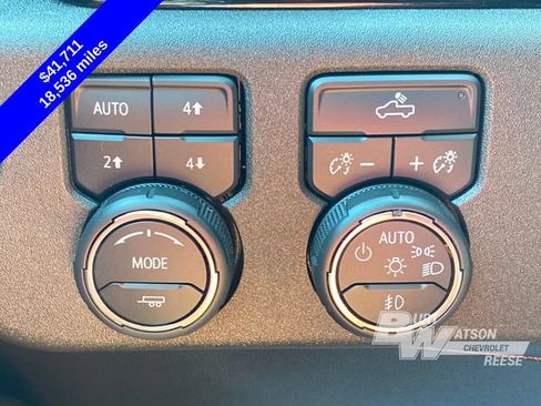 Used 2023 Chevrolet Silverado 1500 RST AWD/4WD image 34