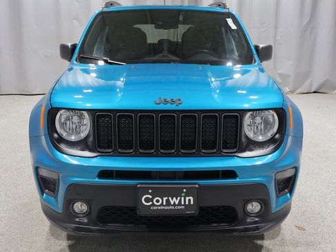 Used 2021 Jeep Renegade Latitude AWD/4WD image 9