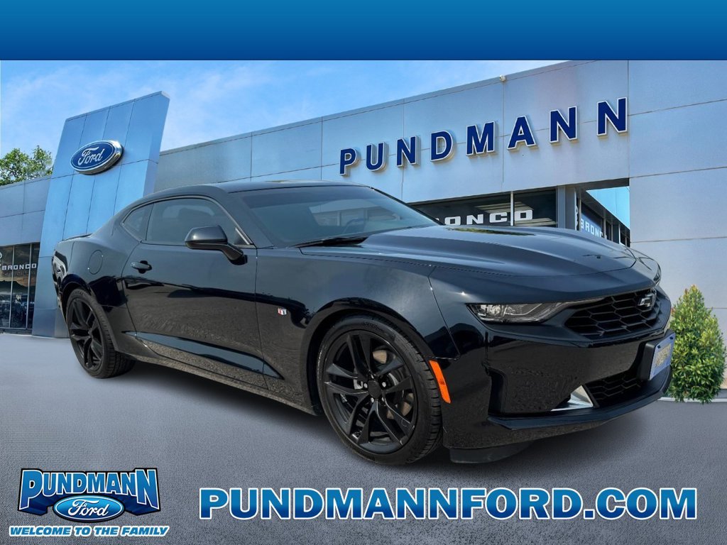 Used 2023 Chevrolet Camaro LT w/ RS Package RWD image 1