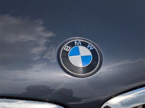 Used 2019 BMW X5 xDrive40i w/ Premium Package 2 image 9