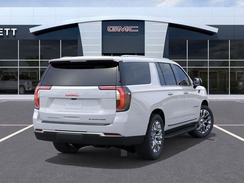 New 2026 GMC Yukon XL Elevation image 4