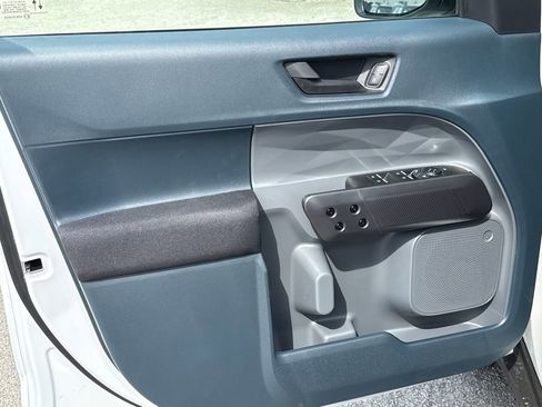 New 2026 Ford Maverick XL image 17