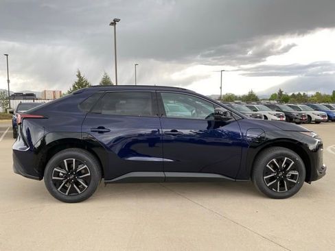 New 2026 Subaru Solterra AWD/4WD image 6