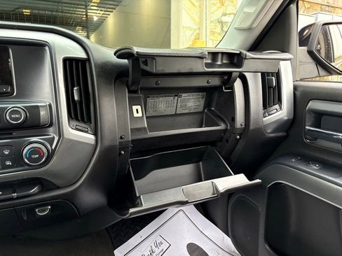 Used 2015 Chevrolet Silverado 1500 LT image 29