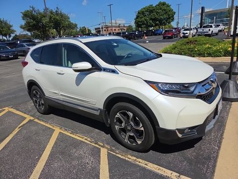 Used 2017 Honda CR-V Touring image 2