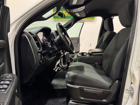 Used 2021 RAM 5500 Tradesman w/ Towing Technology Group image 13