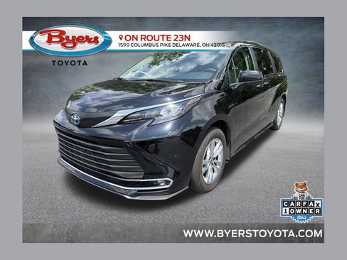 Used 2024 Toyota Sienna XLE w/ XLE Plus Package FWD image 1
