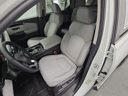 Used 2025 Honda Pilot EX-L image 28