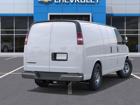 New 2026 Chevrolet Express 2500 w/ Driver Convenience Package RWD image 4